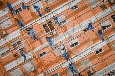 [PT] Pintando o prÃ©dio Rainha Ginga (SICCAL) em Luanda, Angola. / [EN] Painting the Rainha Ginga building in Luanda, Angola